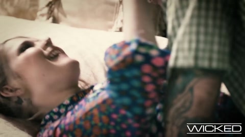 Giggly And Cute Blond Babe Gets A Southern Comfort Dick