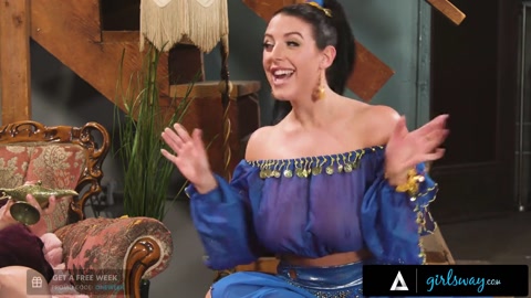 A Genie Always Grants BIG Lesbian Wishes