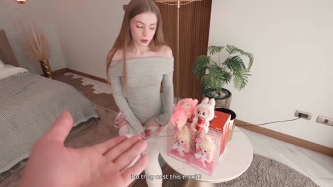 Meia-irmã, você roubou meu dinheiro para Labubu? Vou foder sua buceta apertada e molhada em POV quente...