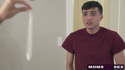 Horny MILF Lets Stepson Raw Dog for Creampie