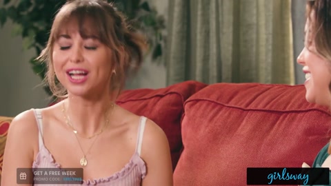 Riley Reid and Alina Lopez Show Their Tongue Skills